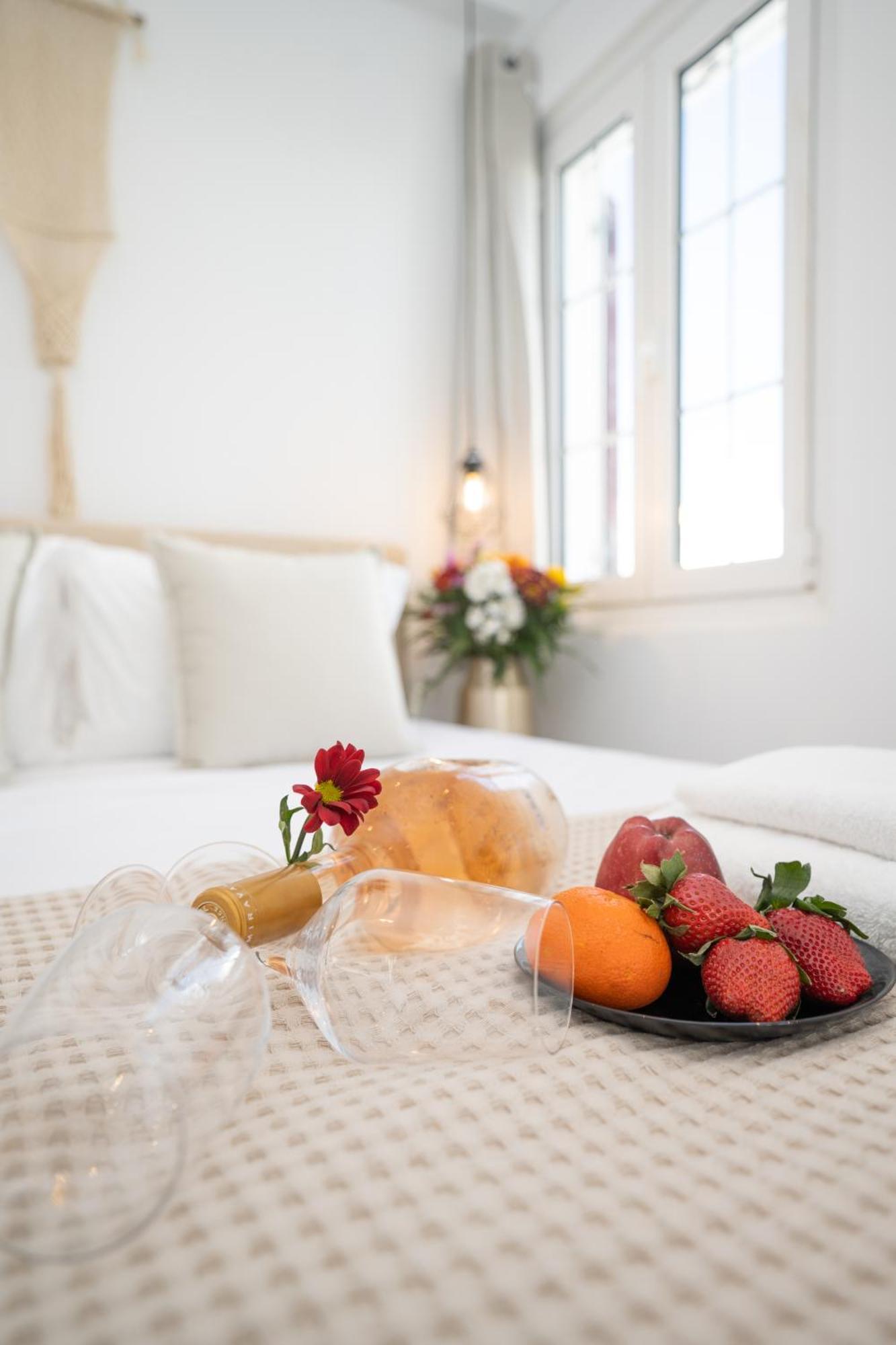 Myconian Little Venice Elite Suites With Sea View Mykonos Town Bagian luar foto