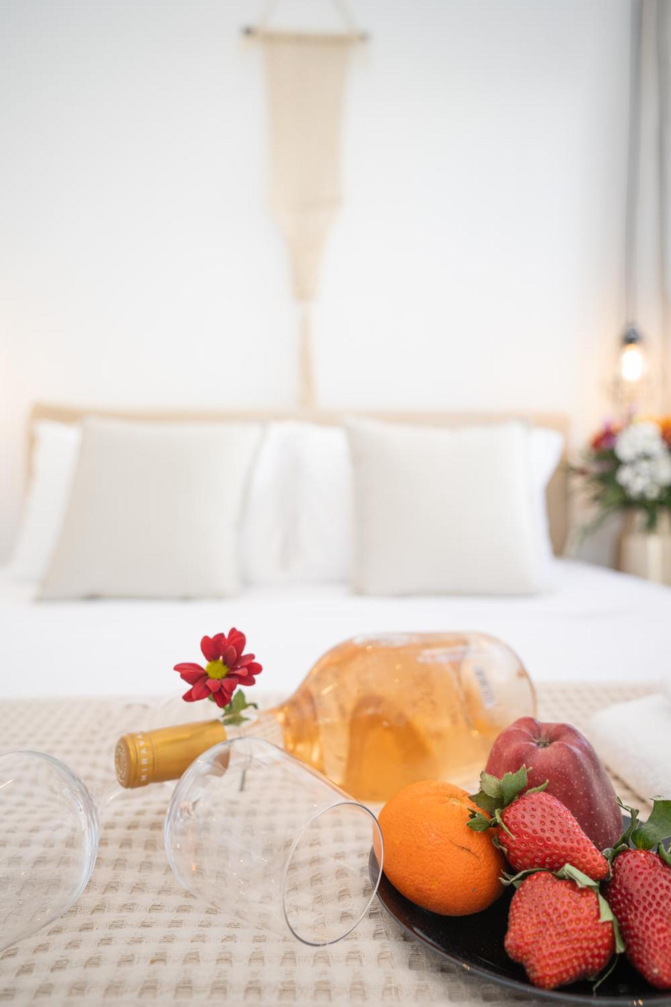 Myconian Little Venice Elite Suites With Sea View Mykonos Town Bagian luar foto